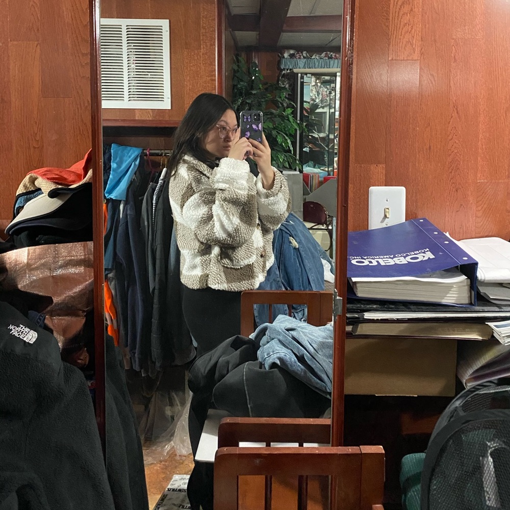 Sherpa Checkered Cropped Jacket - image 4